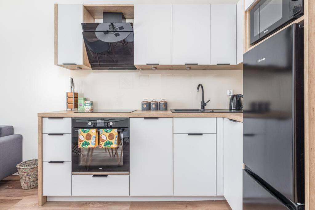 Modern Riverside Apartment With Free Parking Space Στσέτσιν Εξωτερικό φωτογραφία
